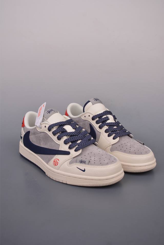 360 Fragment X Travis Scott X 斯图西 Air Jordan 1 Low 三方联名倒钩 性价比原盒出货 全新的三方联名低帮倒钩鞋面