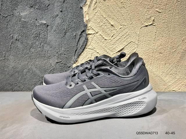 200 #新品上市实拍 Gel-Venture 6 系列城市休闲运动跑步鞋时尚复古男女鞋 老爹鞋 Gel- Venture6跑鞋是越野跑者的多功能选择。专为喜