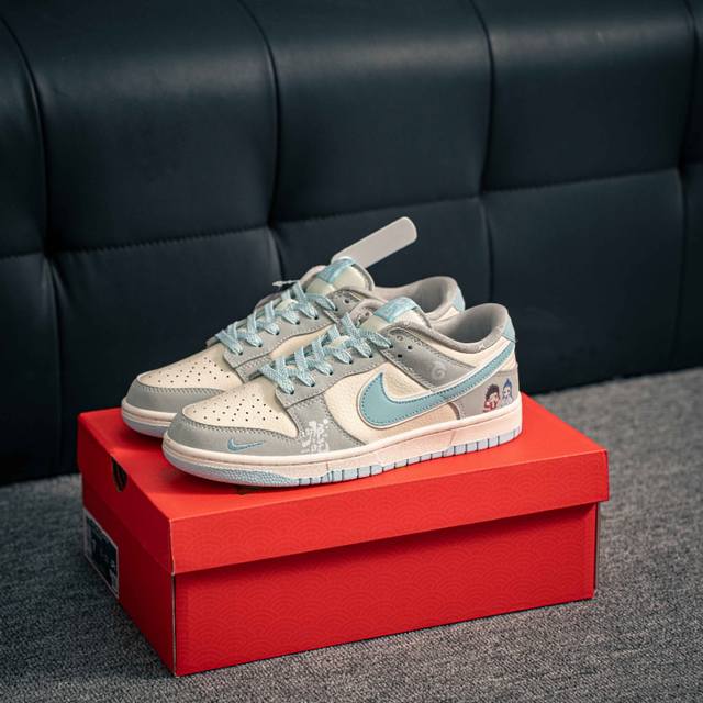 340 核心私 Nike Dunk 全套原楦原模倾力打造完美版型 独家原厂航空铝磨具打磨大底 鞋头坡度极致还原 无解鞋型 原盒原配 圈内天花板工艺 原厂冲刀 超