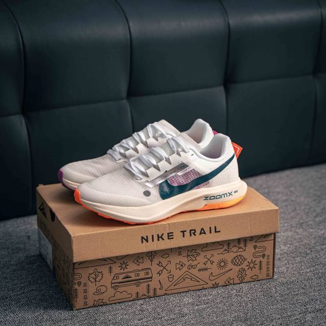 230 核心私 Nike耐克飞马跑步鞋 Zoomx Ultrafly Trail 休闲运动慢跑鞋 货号：Dz0489 101 尺码：36 36.5 37.5 3