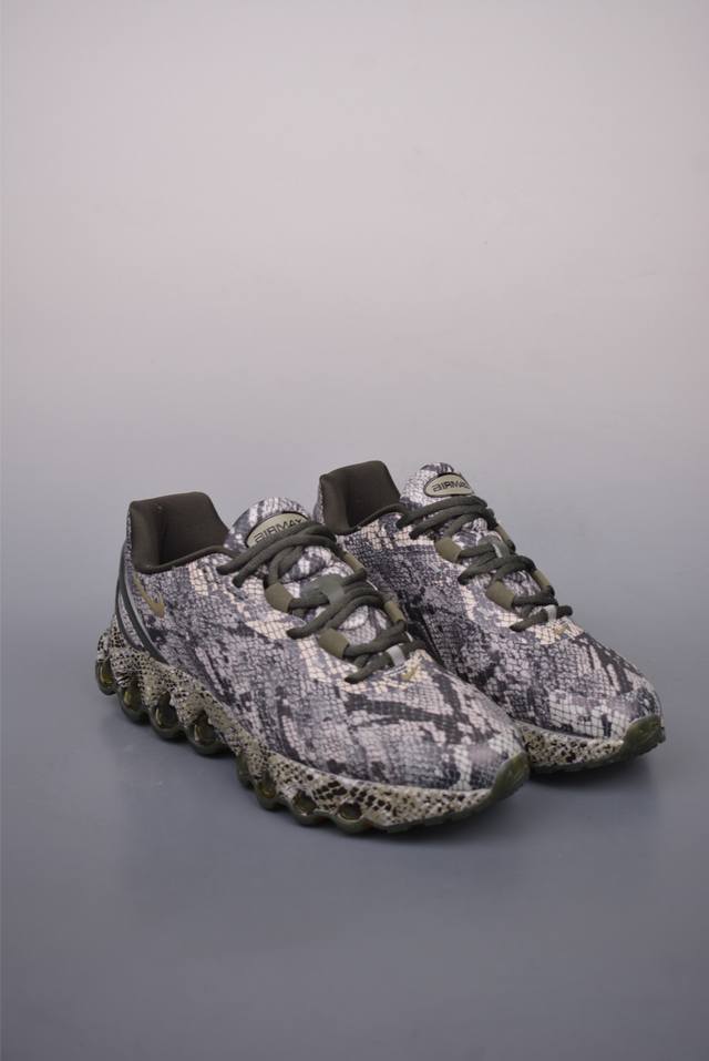 250 Nike Air Max Dn8 全掌科技气垫 缓震运动跑鞋 Dn8的核心亮点在于其八腔气垫结构 根据不同部位设定的气压值专为行走设计 提供卓越的舒适
