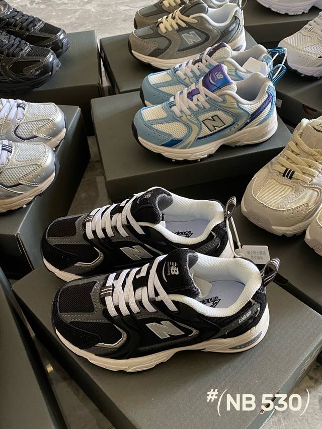 P120 三层透气网布+抗菌鞋垫，奔跑出汗也干爽，一双鞋搭配衣柜所有衣服春夏穿搭神器