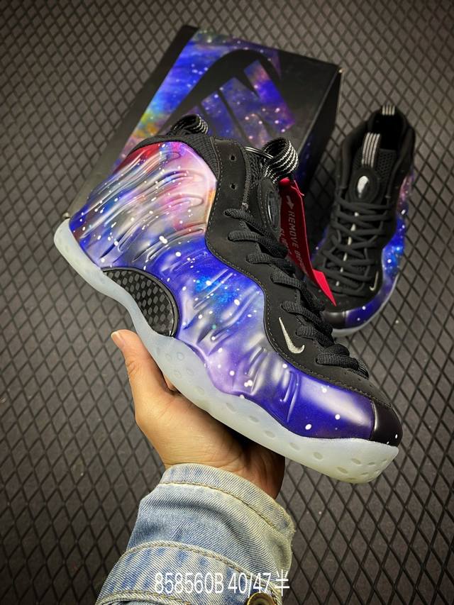 340 D支持放店 【公司级】耐克Nike Air Foamposite One 男鞋 时尚运动鞋潮篮球鞋，它是一双内场的后卫战靴，97年1月份首期发行，使用F