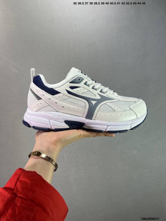 180 公司级Mizuno Halo Mix 复古单品 日本美津浓株式会社于1906年创立的运动品牌经过一个多世纪的不断努力现已成为世界著名的运动器具、服装和鞋