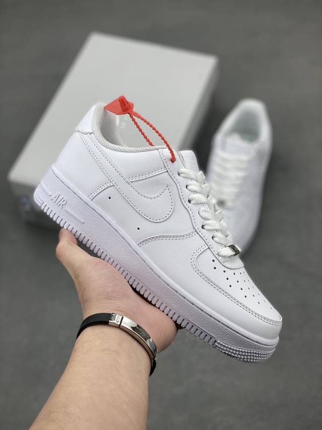 本地自取290 真头层1:1品质 纯原版本 Nk Air Force 1 Mid 空军全白 纯白色 客供模具、原材料，内置Solo气垫 原楦头纸板 市面唯一独家