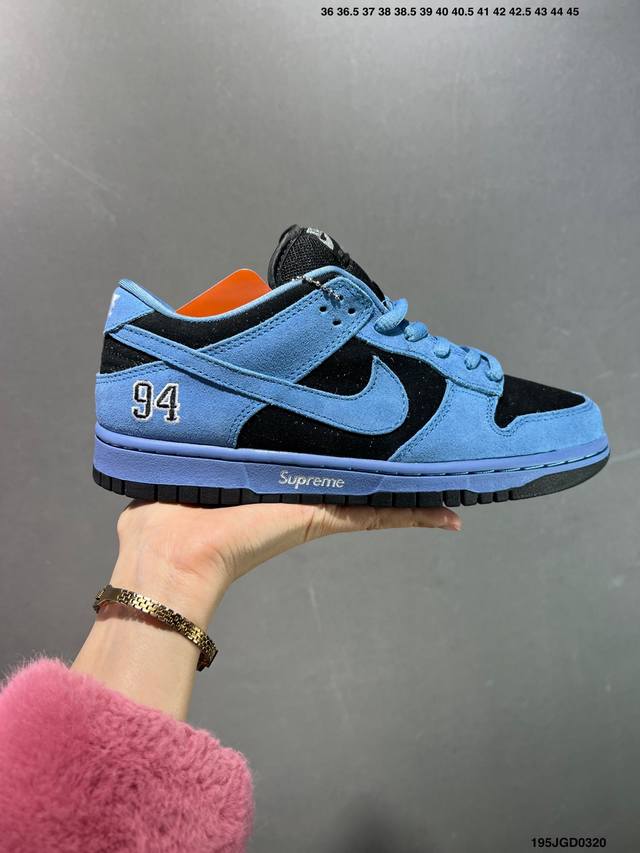 160 公司级耐克Nike Dunk Low 扣篮系列 复古低帮休闲运动滑板板鞋 采用脚感柔软舒适Zoomair气垫 有效吸收滑板等极限运动在落地时带来的冲击力