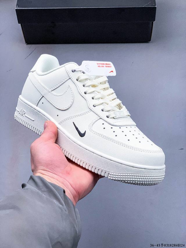 170 真标半码！耐克Nike Air Force 1 Low 空军一号低帮经典百搭休闲板鞋 0318284H24