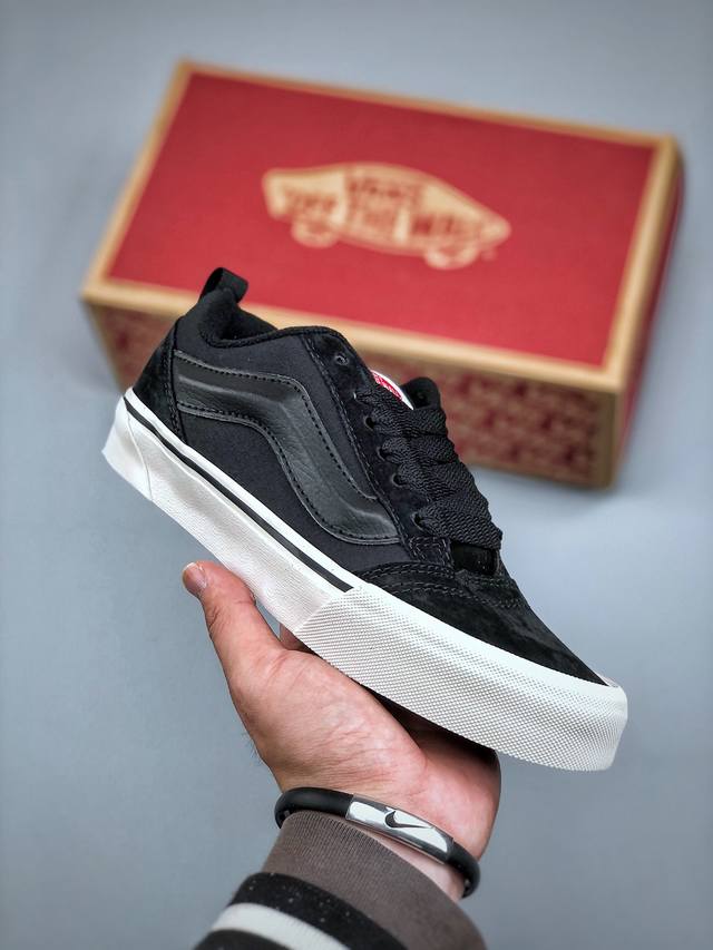 230支持放店 【Vans王炸回归】Knu Skool元祖黑面包鞋！ 超火的大Vans元祖黑/纯黑面包鞋 90年代复古灵魂+现代超宽基因，加宽饰条+加粗鞋带狂野