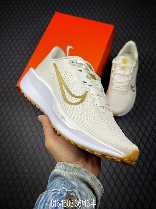 210 B支持放店 公司级Nike Quest 6极速6代 网面透气 时尚休闲跑步鞋 简约高科技设计采用多层材料，为双足带来凉爽感受和稳固体验时尚鞋面搭配中足包