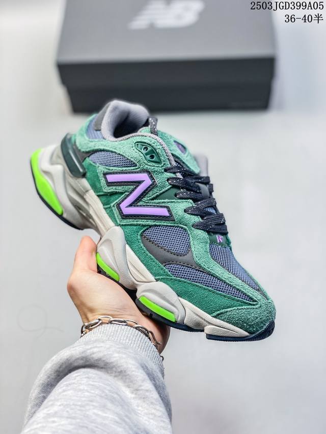 160 new Balance Nb 9060 鞋款灵感源自设计师本人对夏日的怀日回忆。鞋面大身由空间双格及磨砂鞋面拼接而生，配以柔和、温暖的粉橘色调，夏日氛围