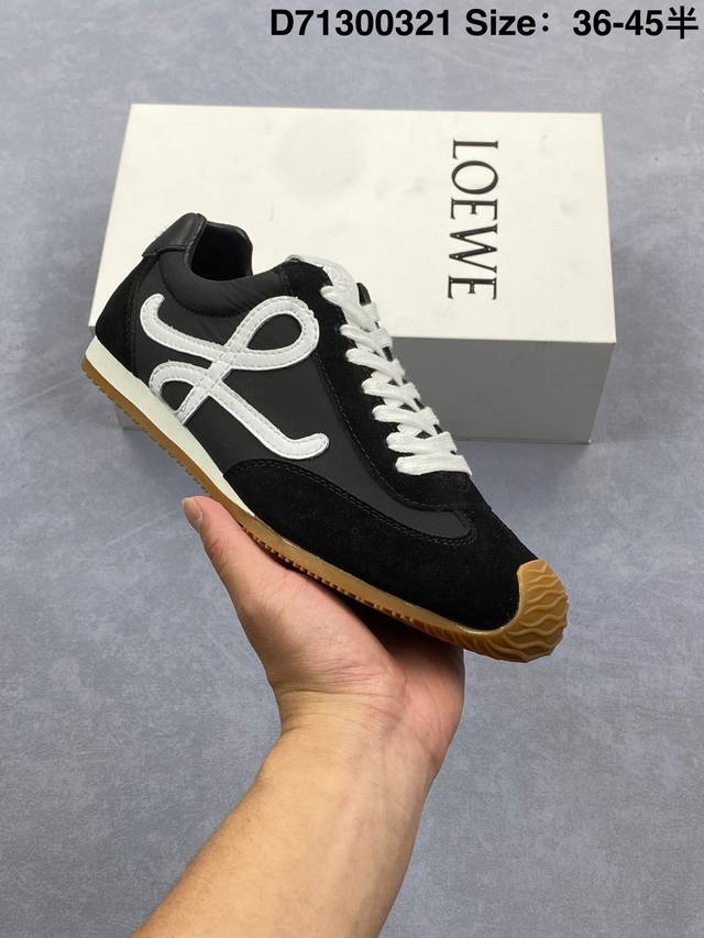 210 公司级Loewe罗意威 Ballet Runner 2.0小牛皮 圆头系带 低帮 生活休闲鞋 罗意威全新版大头运动鞋Ballet Runner2.0，以
