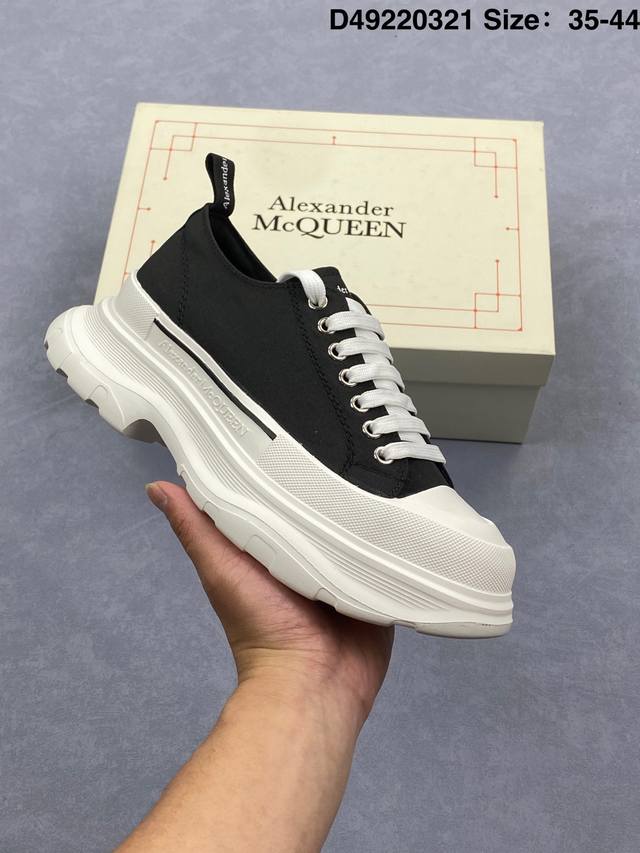 160 真标意大利高奢品牌Alexander Mcqueen亚历山大·麦昆 Sole Leather Sneakers低帮时装厚底休闲运动小白鞋 货号:4622