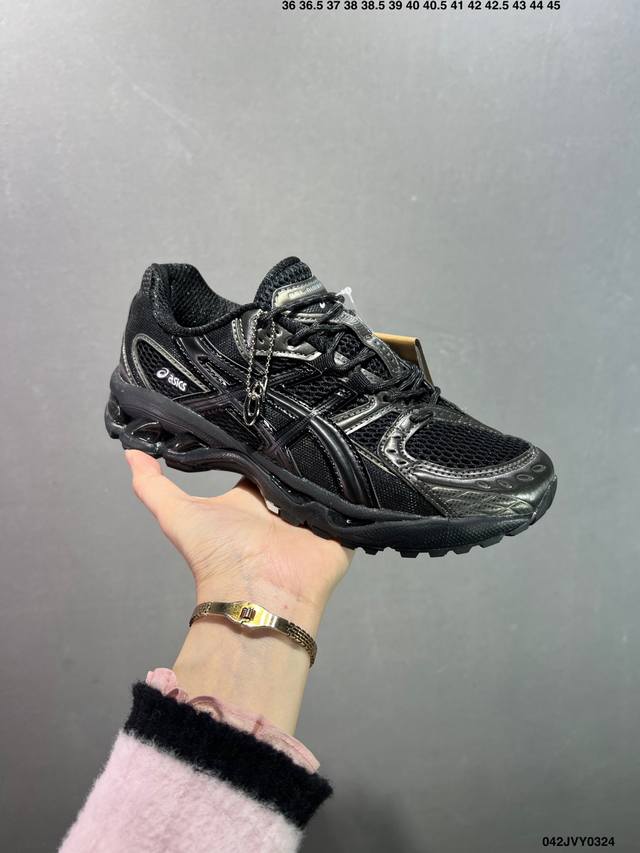 230 公司级亚瑟士Asics Gel-Nimbus 10.1 亚瑟士复古透气休闲鞋缓震男子耐磨跑步鞋 1203A543 400 鞋面采用无缝线鞋面，贴合脚型，