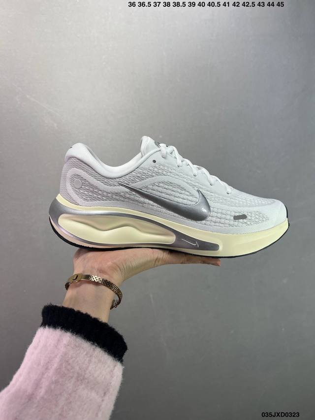 180 公司级Nike耐克 Journey Run 夏季新品男子款公路透气缓震跑步鞋 货号:Fj7765-104 尺码:35.5 36 36.5 37.5 38