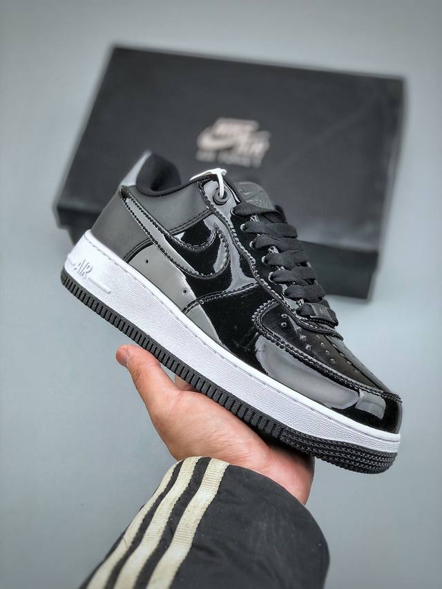 今日福利特价260 Nike Air Force 1 “黑亮面” 空军一号低帮运动休闲板鞋 官方同步 原装级别 原楦头原纸板 打造纯正空军版型#专注外贸渠道 全
