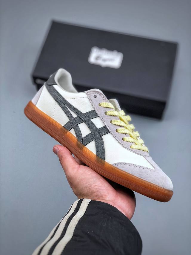 220支持放店 亚瑟士 Onitsuka Tiger Tokuten 复古低帮休闲跑鞋 Tokuten的灵感来源于80年代的室内用鞋 T-Toe前足补强设计 室