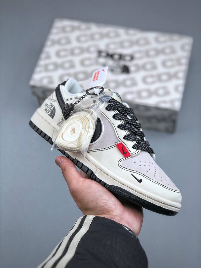 410支持放店 Nike Sb Dunk Low X The North Face 白黑小钩满天星纯原大厂出品 极力推荐原装头层材料 独家版型蒸餾加工帶來的是更