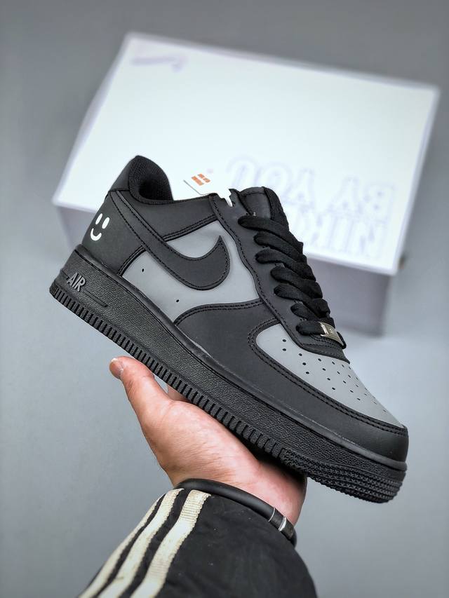350支持放店 Nike Air Force 1 '07 联名款 空军一号低帮休闲板鞋 原楦头原纸板 纯正空军版型 定制鞋盒 全掌内置全掌气垫 原厂中底钢印 拉