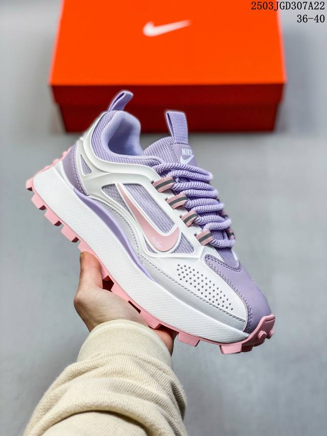 160 nike Pegasus Trail 2026 越野跑步鞋 兼顾迅疾外观和稳固脚感 后跟覆面和中足动态支撑巧妙融合 缔造稳定顺畅的迈步体验 尺码：见图