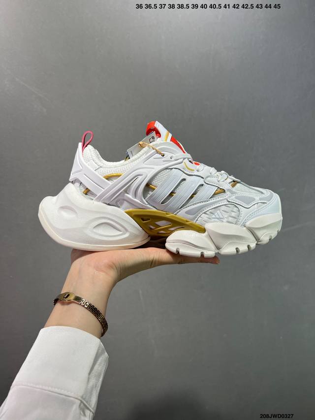 210 公司级Ad Xlg Runner Deluxe 跑步者豪华版系列低帮厚底增高老爹风复古缓震休闲运动慢跑鞋 Ih7797 自从阿迪达斯和巴黎世家合作后，没