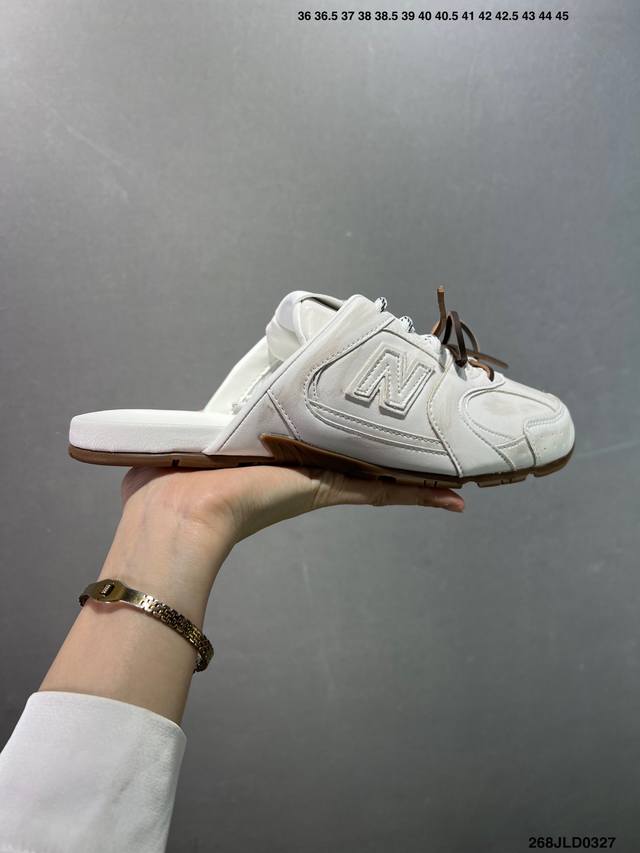 230 公司级 Miu Miu X New Balance联名款半拖鞋 new Balance 530 学院风 公司级版本 联名款只保留了旧版Nb530 的流线