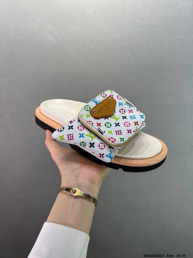 290 公司级Louis Vuitton 专柜 最高限定 专柜上新 Lv情侣厚底魔术贴拖鞋 明星同款 网红博主推荐Ln ◆ 原版开模 代购版本 ◆ Lv 原版3