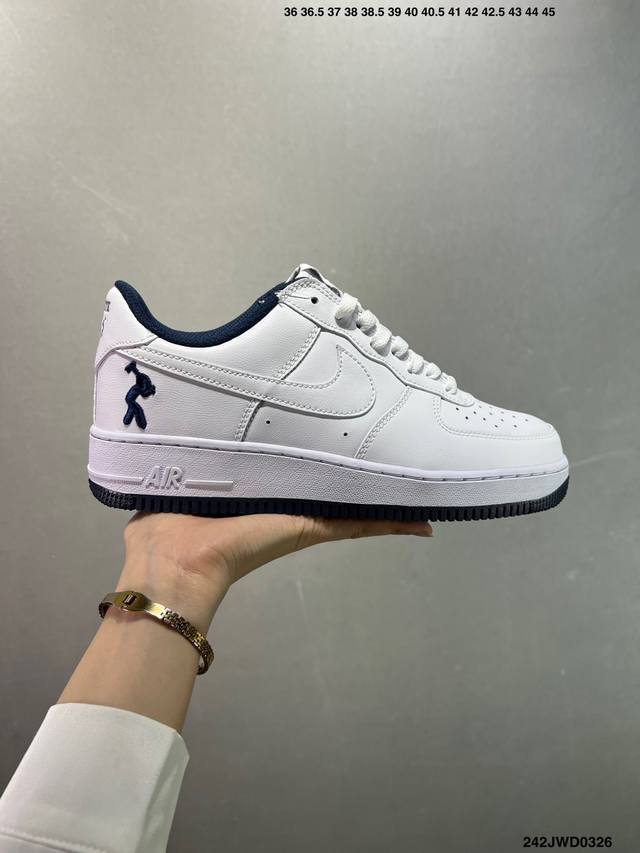 210 公司级 Nike Air Force 1 Low’07 空军一号低帮休闲板鞋 定制皮料 原楦原纸板 纯正空军版型 内置全掌气垫 货号：男 Cw2288-