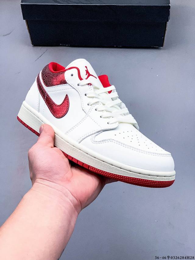 200 公司级头层！耐克Nike Air Jordan 1 Low Aj1 乔1 低帮潮流运动休闲板鞋。Aj1 低帮拼接 完美版型真头层牛皮# 内置缓震气垫 原