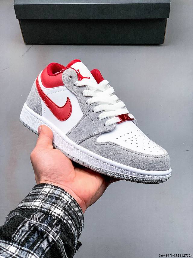 170 头层真标！耐克Nike Air Jordan Low 1 乔1低帮经典休闲板鞋 0324127J24