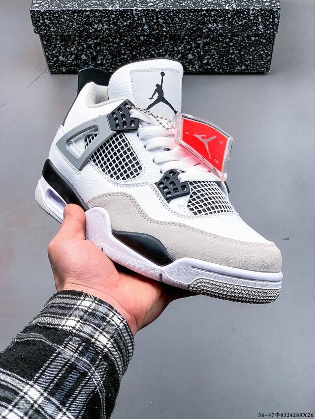 180 二层真标！Air Jordan 4 Aj4代中帮复古休闲运动文化篮球鞋。秉承轻量化的速度型篮球鞋设计思想完成设计，降低重量的同时提升舒适度，中底延续前作