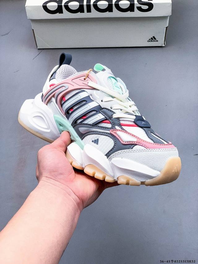 220 vento Xlg Deluxe 潮流前卫科技 休闲运动老爹鞋 未来科技主义线条勾勒前卫张力 呈现饱满立体的3D感鞋身 浑厚中底搭载轻薄橡胶外底 皮革鞋