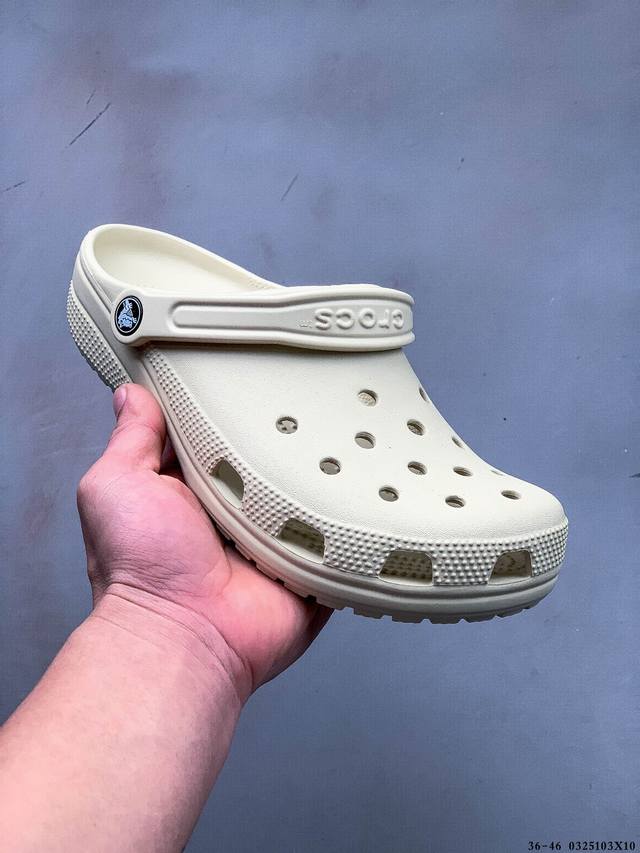 80 东莞大厂订单 Crocs 卡洛驰 洞洞鞋 明星经典款 大底厚度约2Cm 轻便增高 经典热销系列 经典主推 永不过时 高品质跑量版本 0325103X10