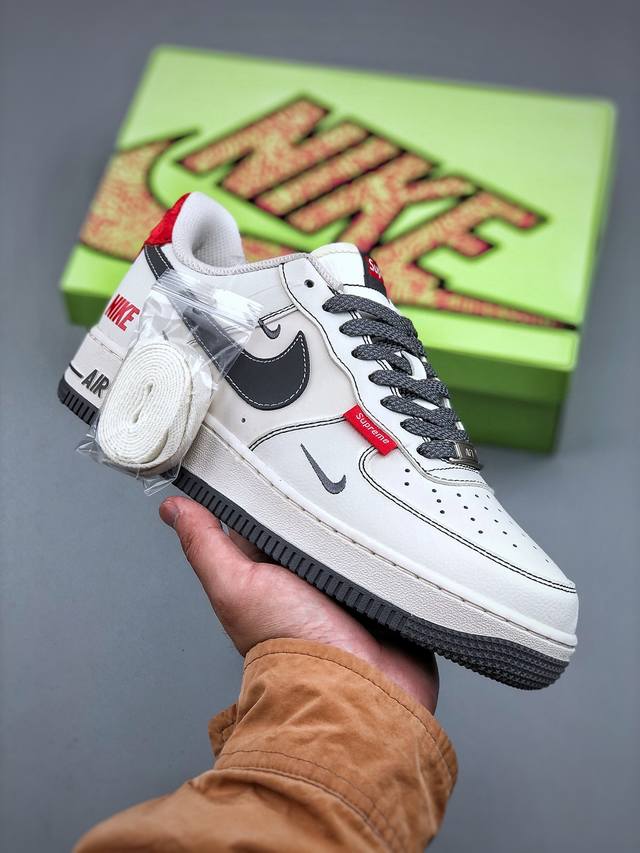 390支持放店 Nike Air Force 1 Low 07 X Supreme 白灰红三小钩满天星原楦头原纸板 打造纯正低帮空军版型专注外贸渠道 全掌内置蜂