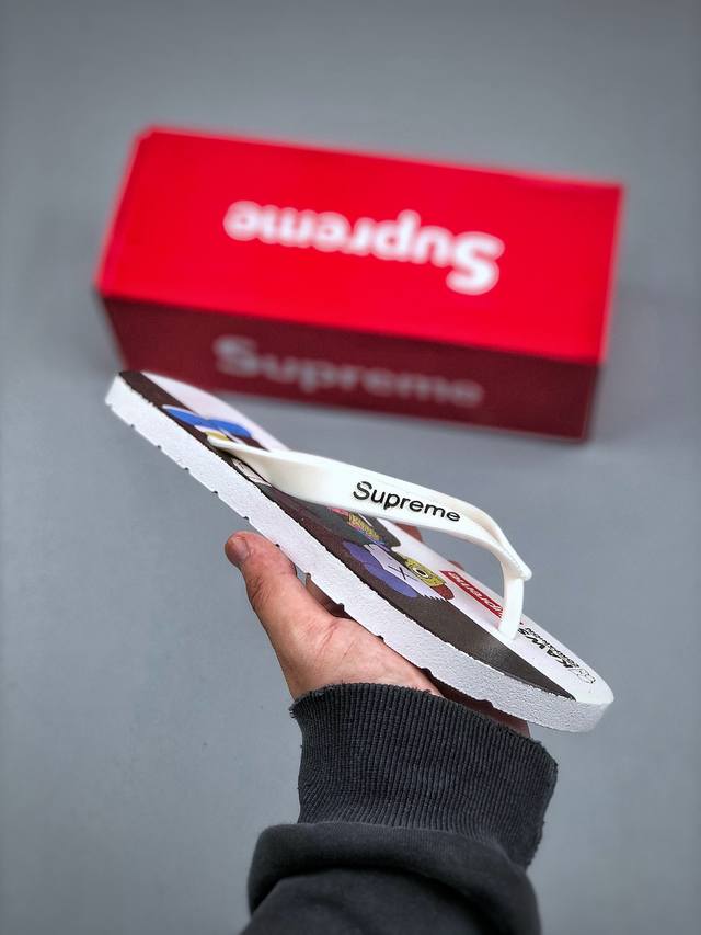 190 Supreme Suprize Design 街头潮牌沙滩拖鞋情侣款进口天然橡胶大底 超舒适顶级脚感 纳米纹防滑内底 防滑吸盘鞋底 踩浓浓屎感 秒杀市面