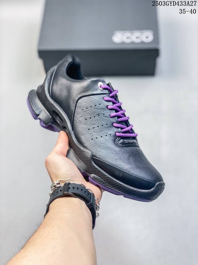 330 ecco爱步 广东原版透气 配备原版三件套 防尘纸 高弹大底 全头层牛皮 新款百搭休闲款 纯手工制成 鞋面走线工整 清晰质感 原单品质 拼接运动透气网布
