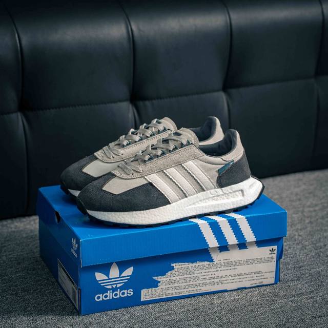 230 核心私 adidas Racing E5 Boost Prototype 速度轻盈复古系列 百搭透气运动慢跑鞋 全新Boost轻量缓震鞋底材质 轻盈又不