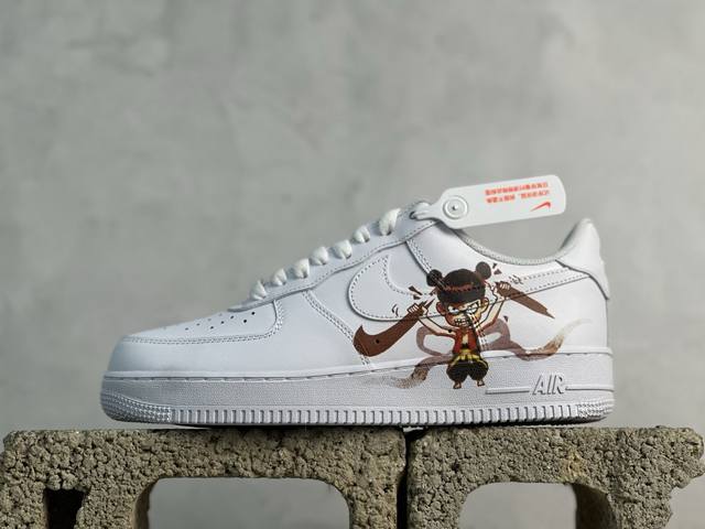g版260 放店私 定制款 Nike Air Force 1 国风 空军哪吒涂鸦款 出货 我命由我不由天 哪吒魔童闹海定制 空军一号低帮涂鸦百搭休闲板鞋 Cw2
