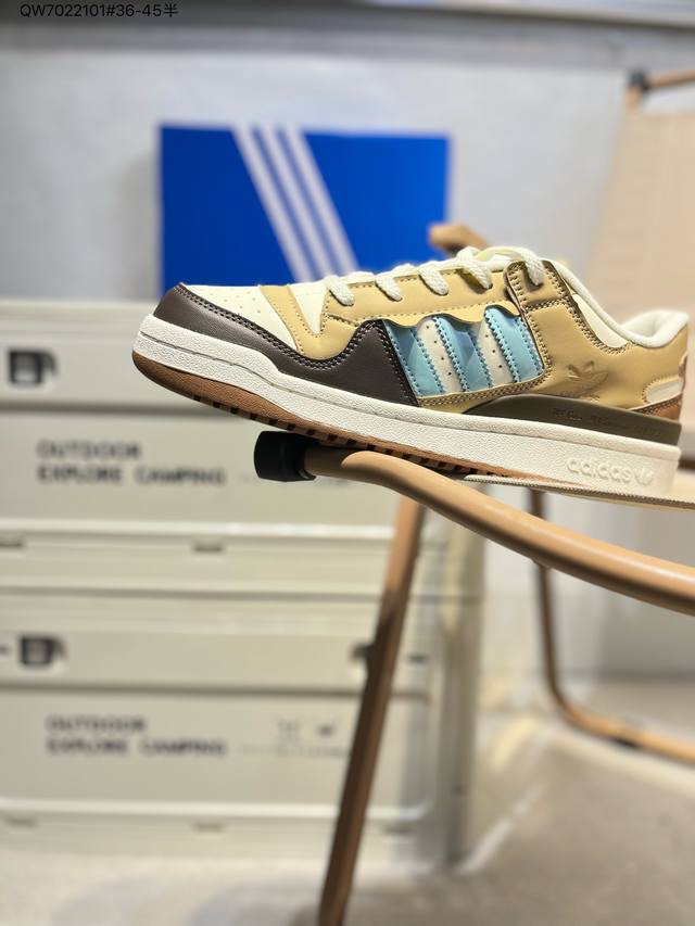 180 adidas 阿迪达斯罗马系列 Forum 84 Low Shoes 饰有摩登细节的Forum 经典板鞋运动鞋休闲篮球运动鞋。当Adidas Forum