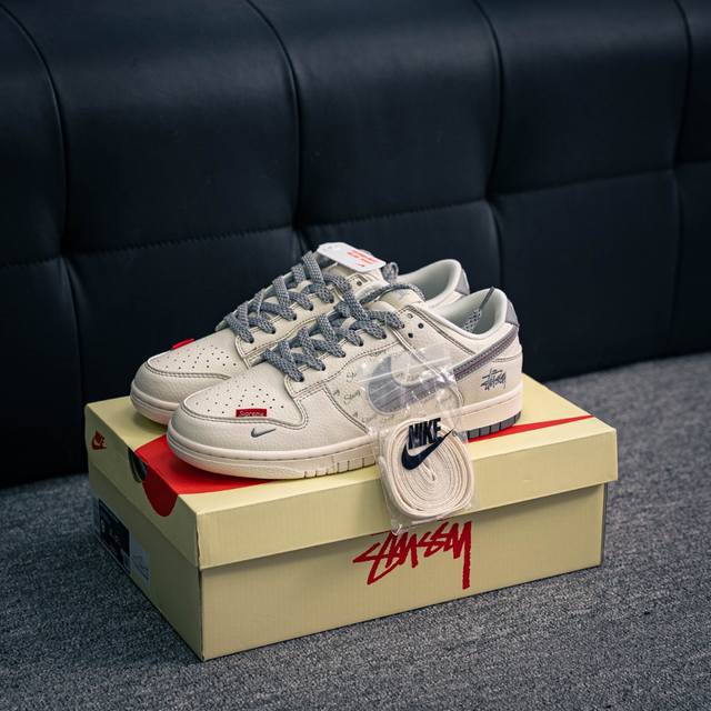340 核心私 nike Dunk 全套原楦原模倾力打造完美版型 独家原厂航空铝磨具打磨大底 鞋头坡度极致还原 无解鞋型 原盒原配 圈内天花板工艺 原厂冲刀 超