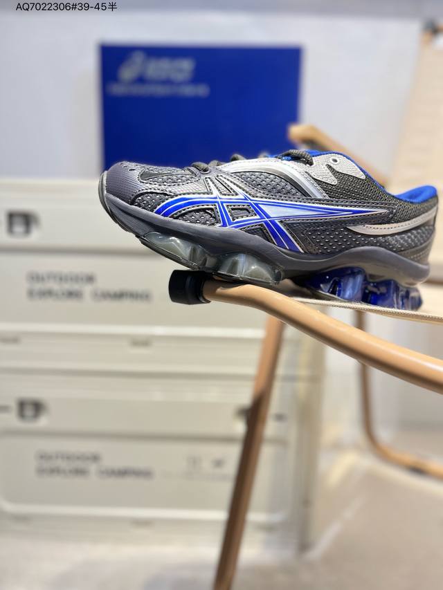 270 asics Gel-Quantum Zientzia亚瑟士经典跑鞋 如今机能风和户外风吹得正劲，便是主打“Urban Outdoor机能越野风格”，城市