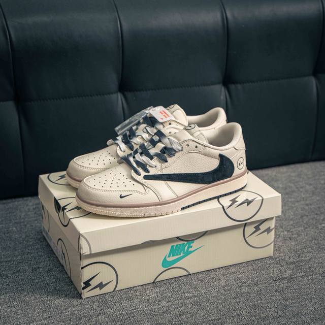 260 核心私 air Jordan 1 乔丹篮球鞋男女运动鞋潮流板鞋 货号：Cf3688 018 尺码：36 37 37.5 38 38.5 39 40 40