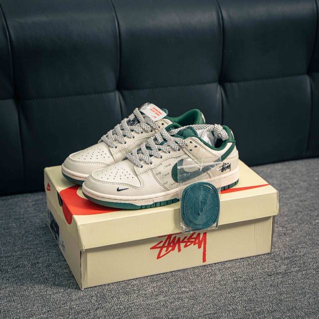 260 核心私 nike Dunk 全套原楦原模倾力打造完美版型 独家原厂航空铝磨具打磨大底 鞋头坡度极致还原 无解鞋型 原盒原配 圈内天花板工艺 原厂冲刀 超