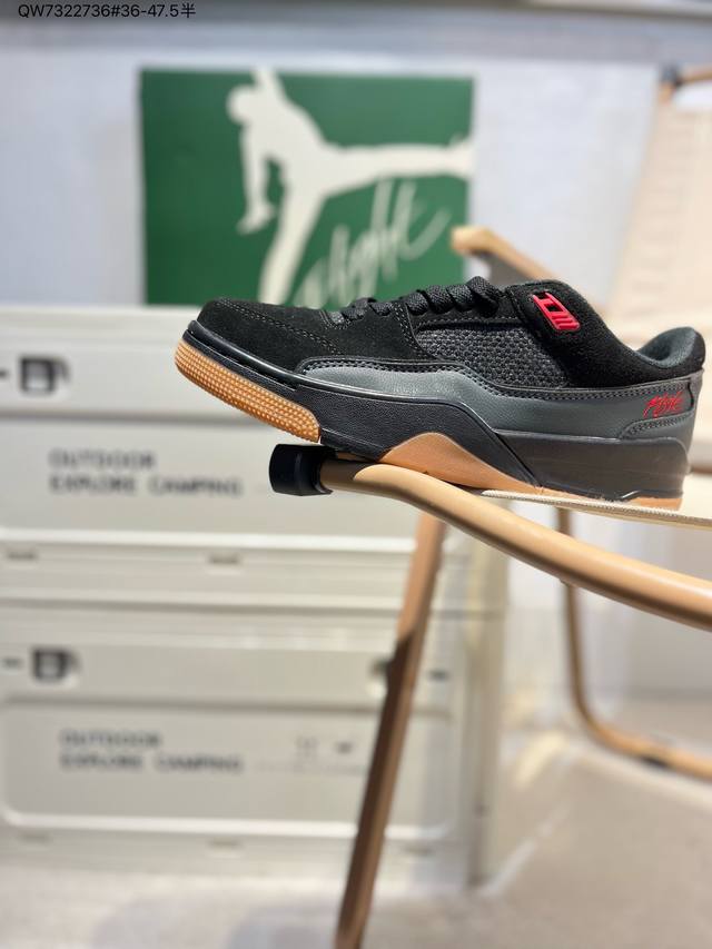 180 nike Air Jordan 4 Retro Og 中帮 迈克尔·乔丹Aj4代乔4 复古休闲运动文化篮球鞋。秉承轻量化的速度型篮球鞋设计思想完成设计，