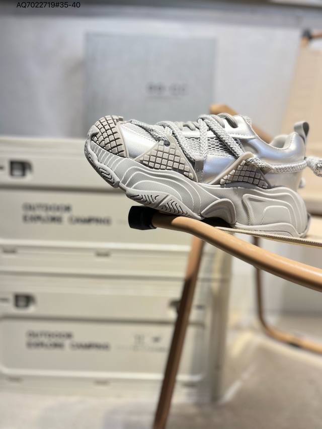 270 gg-Cc Chunky Low白鹿同款独星球 2024新款Ggcc低帮复古厚底增高老爹鞋 时髦Look轻松定格 不费力展现率性氛围 原版正确大底 高档