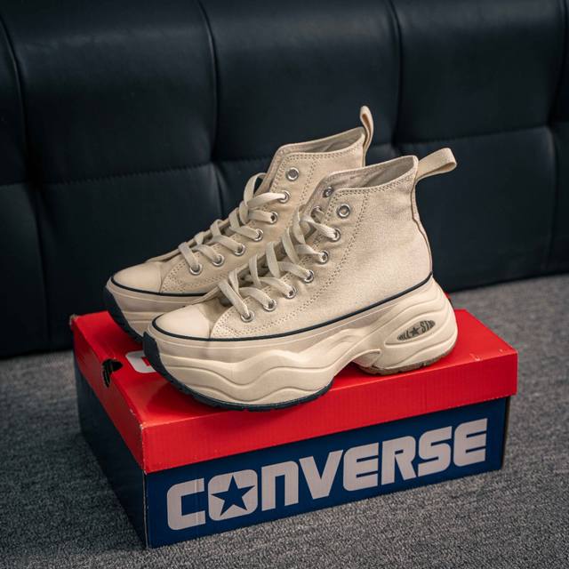 210 核心私 converse匡威日系 正确大底Surgetrainer React2.0 复刻大厚底 轻量化升級摆脱重量负担的大厚底完全是夸张复古厚底像是注