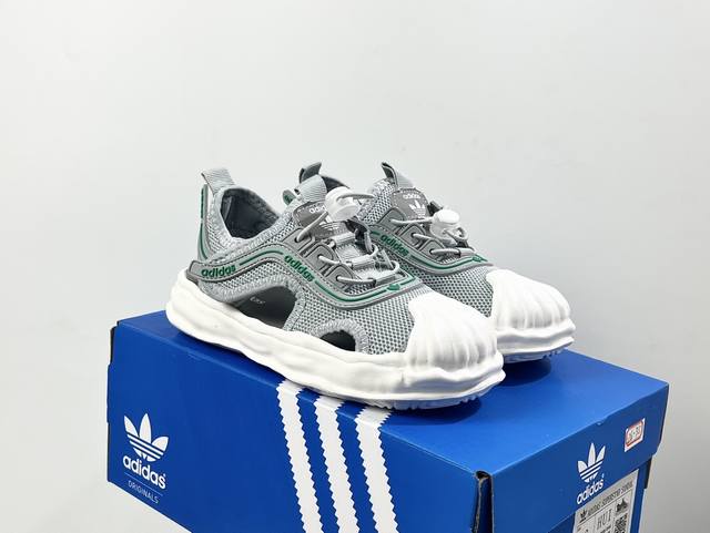 清仓价50 （不退不换） a家新款溶解镂空魔术贴儿童凉鞋 size：26-35码 溶解凉鞋款式 镂空魔术贴设计，透气舒适 魔术贴设计，穿脱方便 耐磨防滑大底，脚
