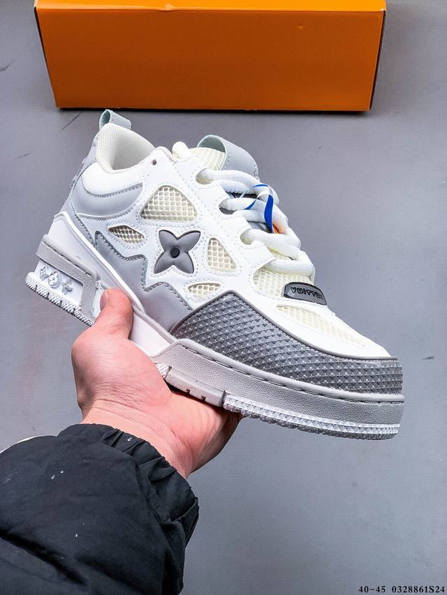 集图 全新Lv路易威登Louis Vuitton Trainer Sneaker Low 休闲运动文化百搭板鞋 0328861S24
