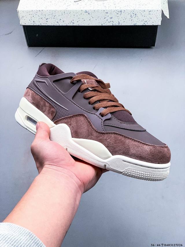 Air Jordan Aj4 Rm 重制版低帮复古篮球鞋 实拍首发 采用了低帮的设计 并保留了众多Aj4的经典元素 鞋身以皮革 麂皮材质拼接打造 Aj4经典的T
