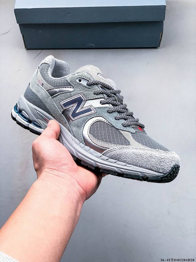 新百伦 New Balance Nb 2 复古运动鞋 Wl 2Ra全球首发专治各种不帅 鞋身轻便 舒适性相当不错 #原厂代工 正单规格生产 头层小牛皮 橡胶大底