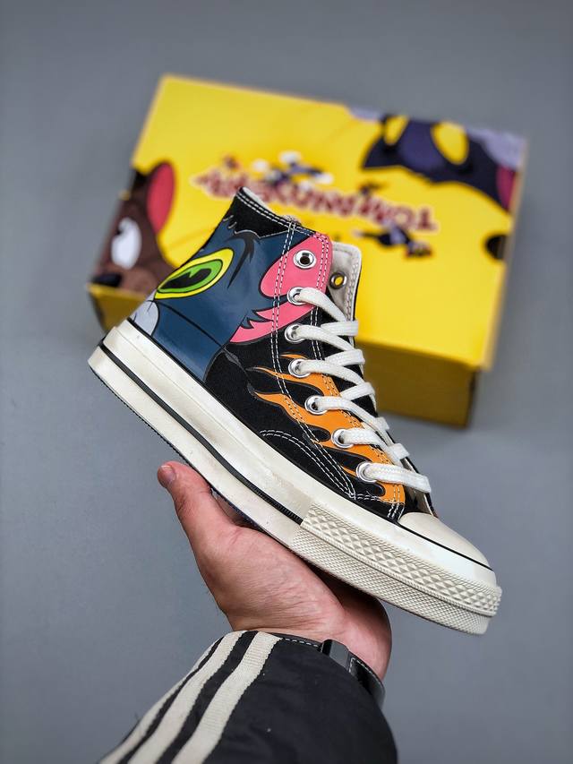 Converse X Tom And Jerry 猫和老鼠联名款 不懂就问，汤姆能抓得到杰瑞吗 猫和老鼠85周年之际 与匡威再度携手，全新联名登场 以猫和老鼠故